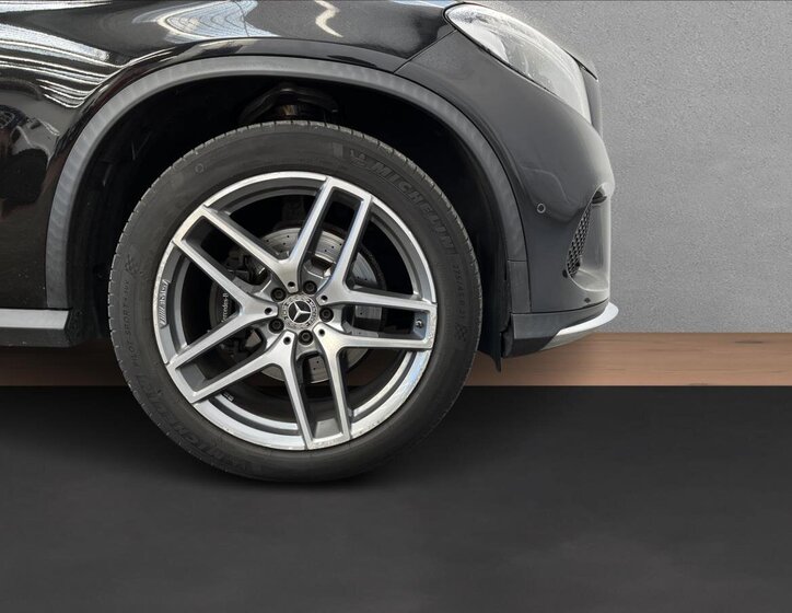 Mercedes-Benz GLE 24