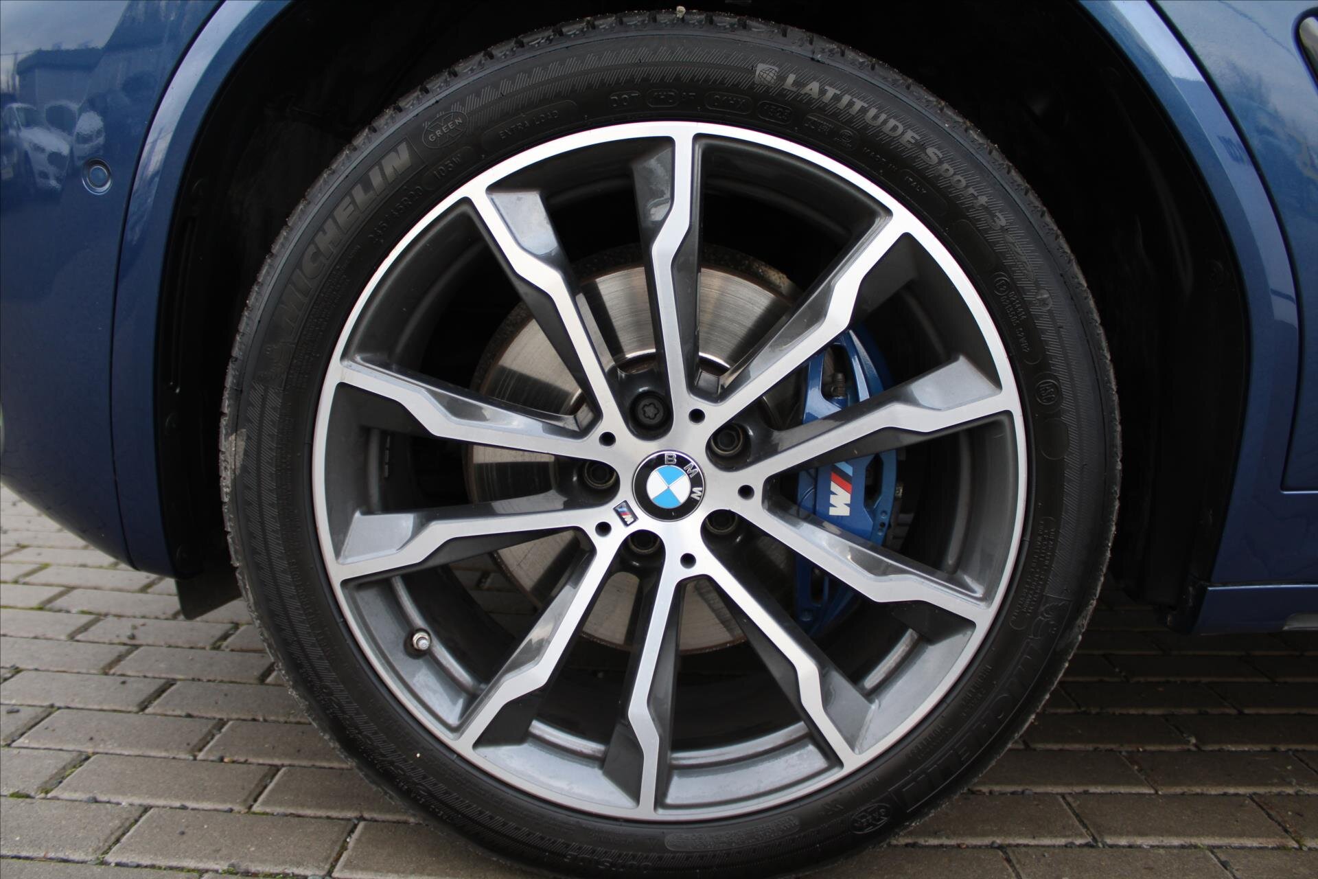 BMW X3 SUV / Terénní 3,0 l 195 kw