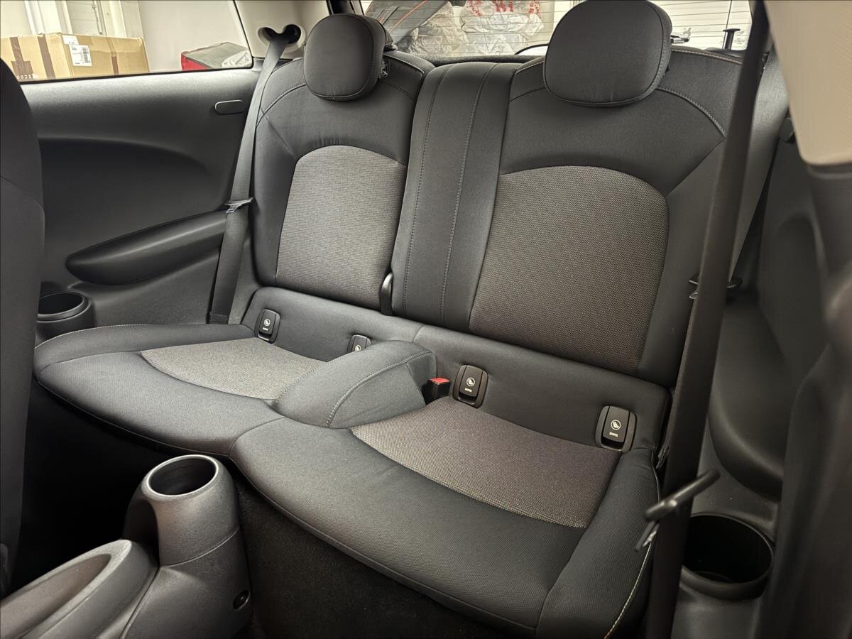 Mini One Hatchback 1,2 l 55 kw