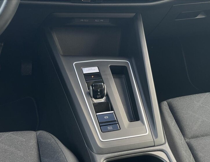 Volkswagen Golf Kombi 1,5 l 110 kw