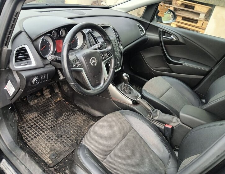 Opel Astra Sedan 1,4 l 103 kw