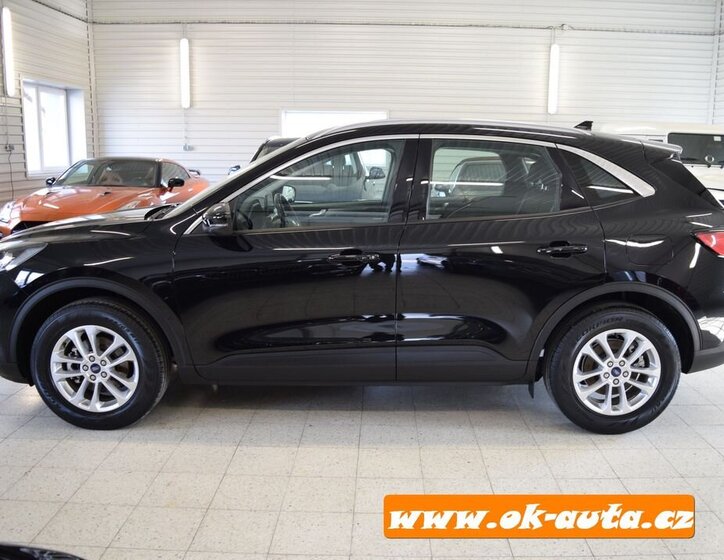 Ford Kuga SUV / Terénní 2,5 l 112 kw