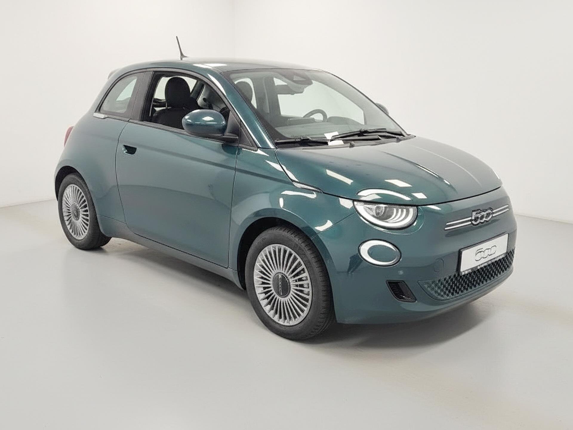 Fiat 500 Hatchback 999,0 48 kw