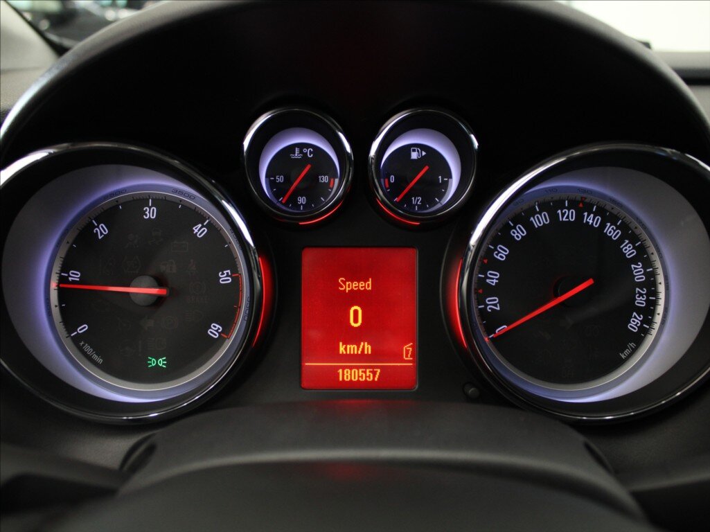 Opel Astra Kombi 2,0 l 118 kw