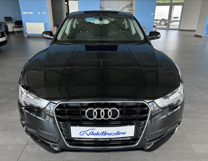 Audi A5 Sedan / Limuzína 2,0 l 140 kw