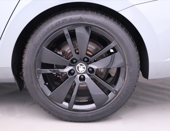 Škoda Superb Liftback 2,0 l 147 kw