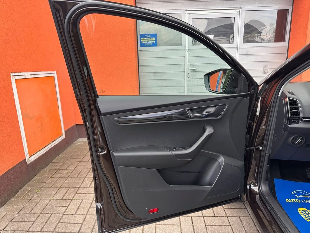 Škoda Karoq SUV / Terénní 2,0 l 110 kw