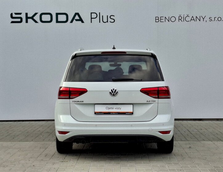 Volkswagen Touran 14