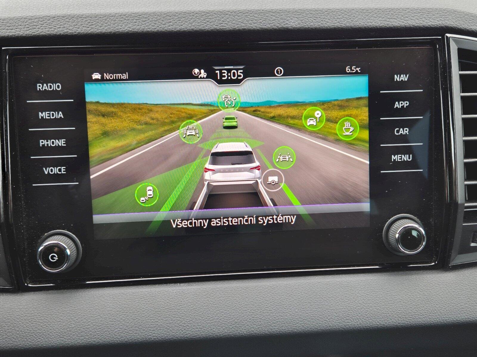 Škoda Karoq SUV / Terénní 1,5 l 110 kw