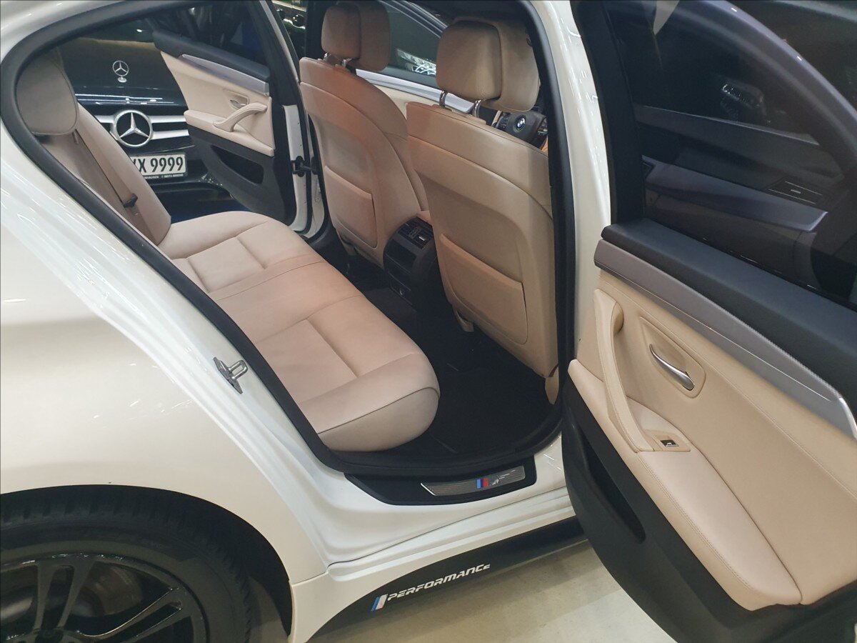 BMW Řada 5 Sedan / Limuzína 3,0 l 230 kw