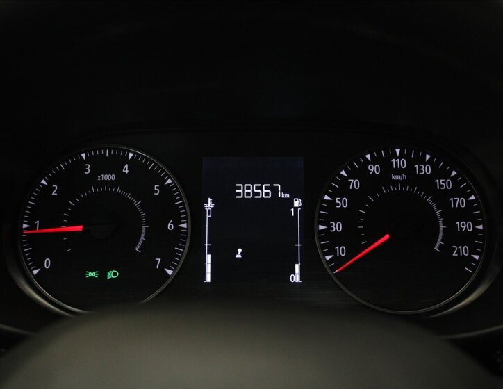 Dacia Sandero Hatchback 999,0 49 kw