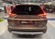 Mitsubishi Eclipse Cross SUV 2,4 l 138 kw
