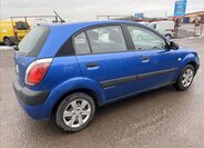 KIA Rio 5
