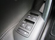 Opel Insignia Sedan / Limuzína 2,0 l 118 kw