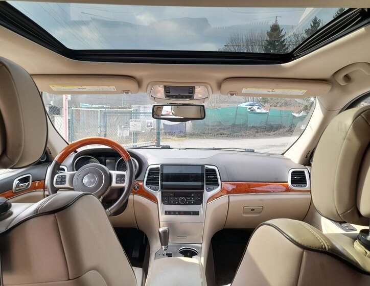 Jeep Grand Cherokee SUV / Terénní 5,7 l 259 kw