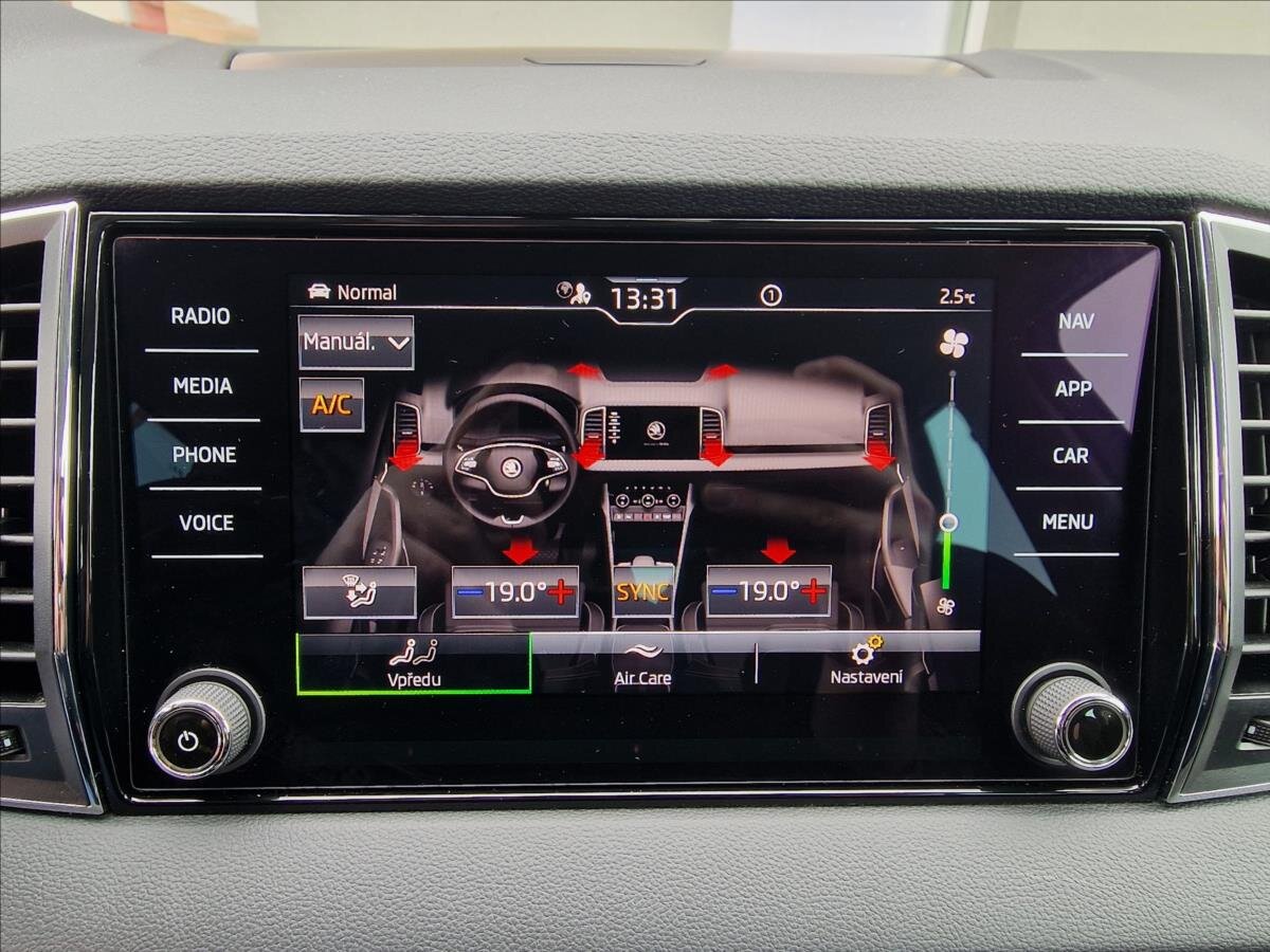 Škoda Karoq SUV 2,0 l 110 kw