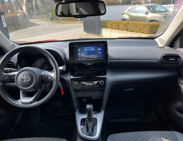 Toyota Yaris Cross SUV / Terénní 1,5 l 68 kw