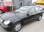 Mercedes-Benz Třídy C Kombi 2,1 l 105 kw