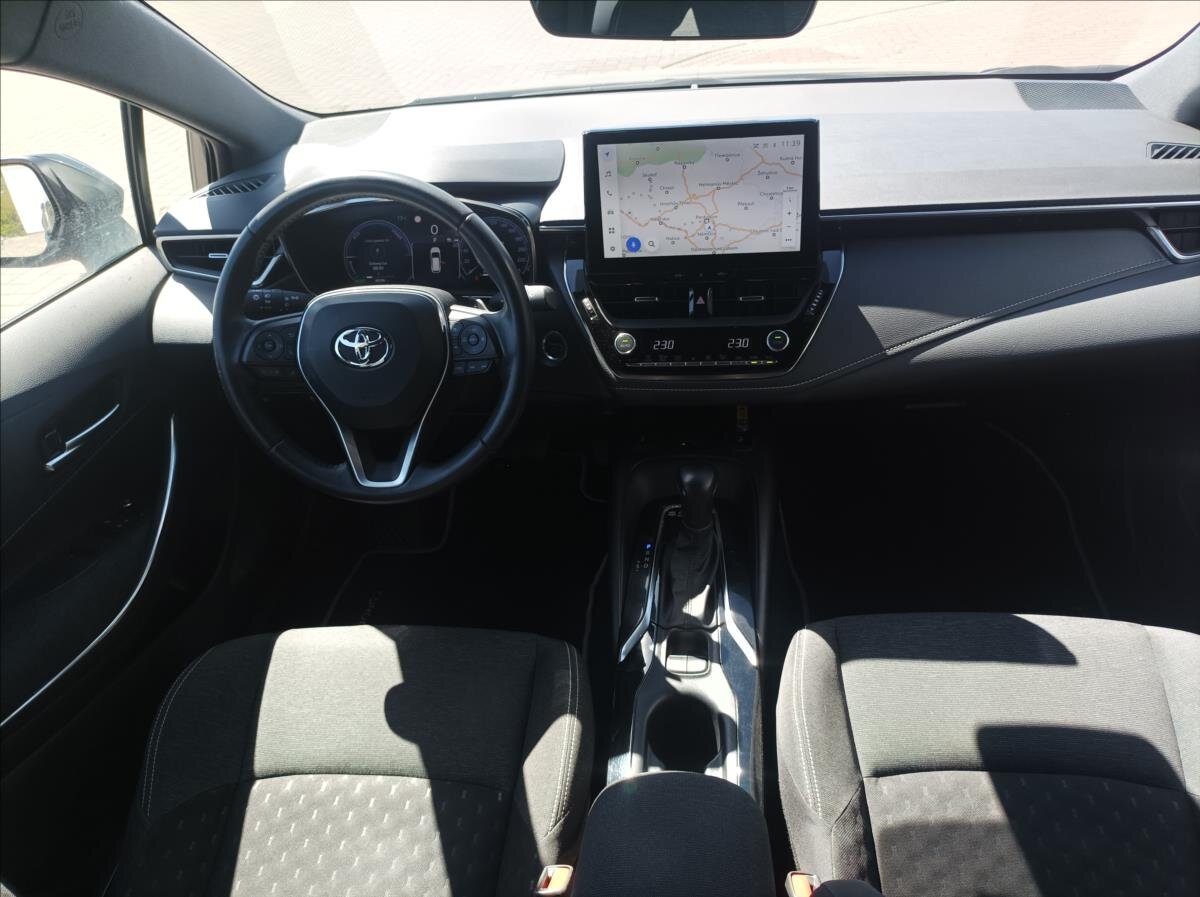 Toyota Corolla Kombi 2,0 l 112 kw