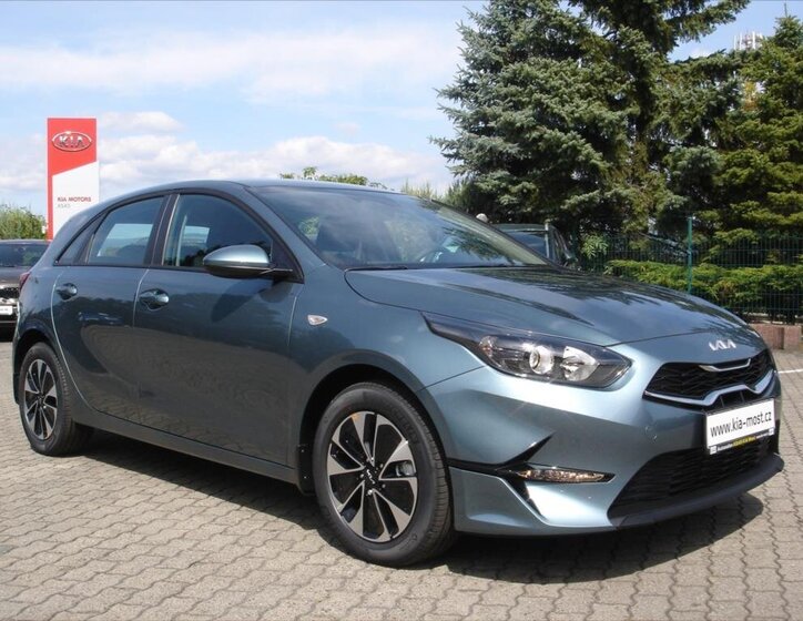 KIA Ceed 1