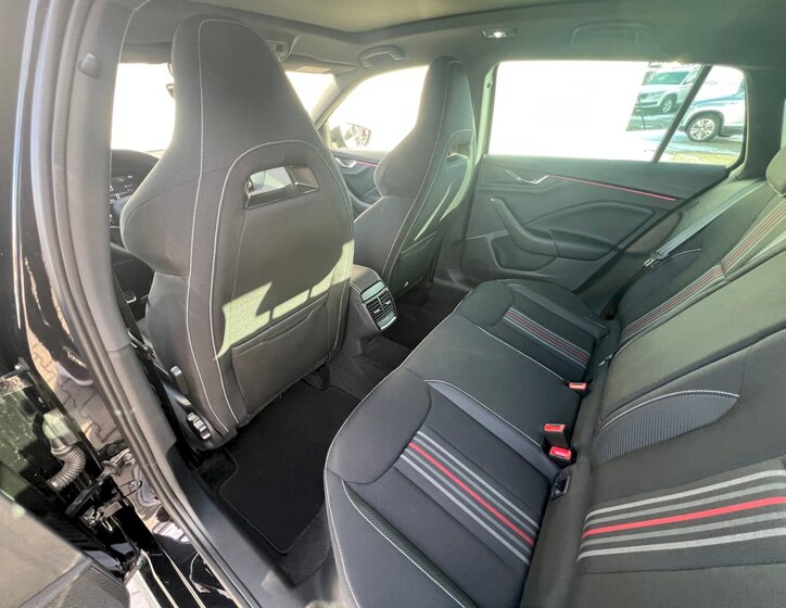 Škoda Scala Hatchback 1,0 l 85 kw