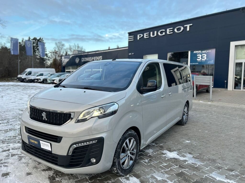Peugeot Traveller
