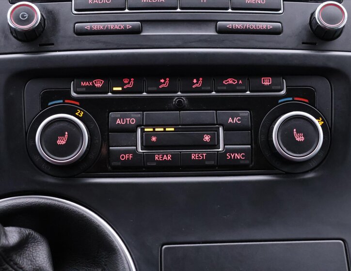 Volkswagen Multivan Kombi 2,0 l 103 kw