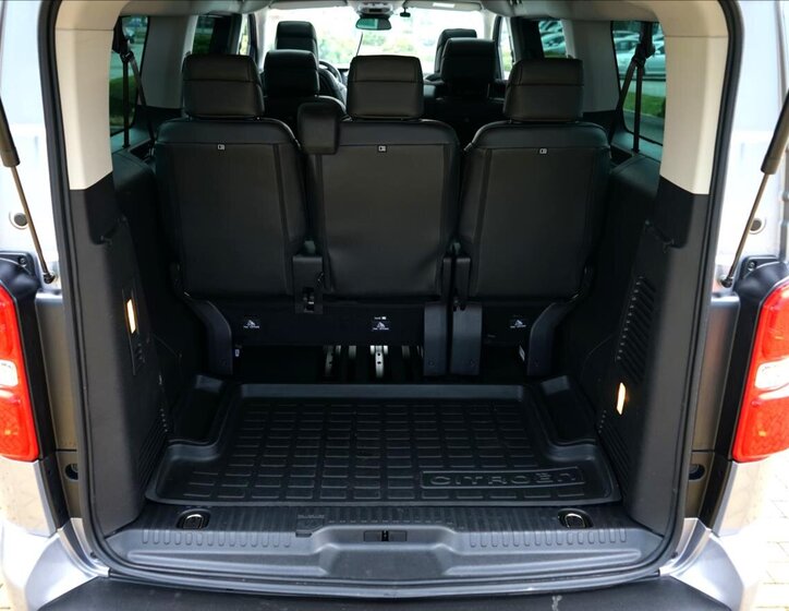 Citroën SpaceTourer MPV 2,0 l 130 kw