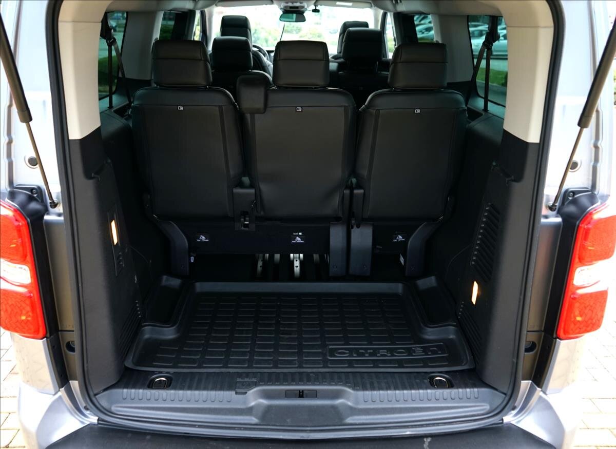 Citroën SpaceTourer MPV 2,0 l 130 kw