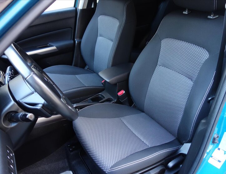 Suzuki Vitara SUV 1,4 l 103 kw