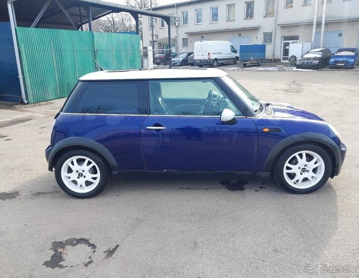 Mini Cooper Hatchback 0,0 85 kw