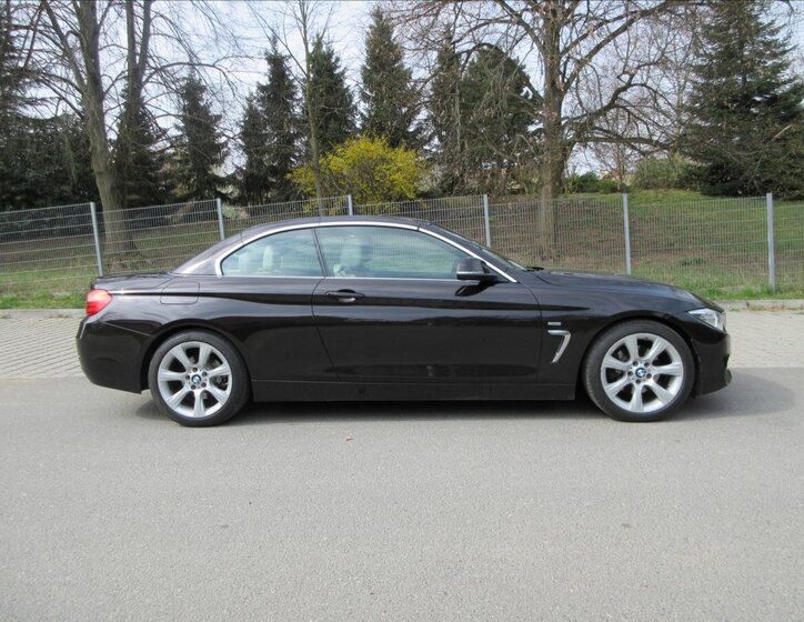 BMW Řada 4 Kabriolet 2,0 l 135 kw