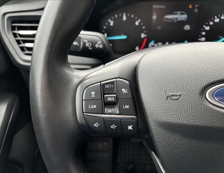 Ford Focus Kombi 1,5 l 88 kw