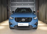 Volvo XC40 SUV / Terénní 2,0 l 120 kw