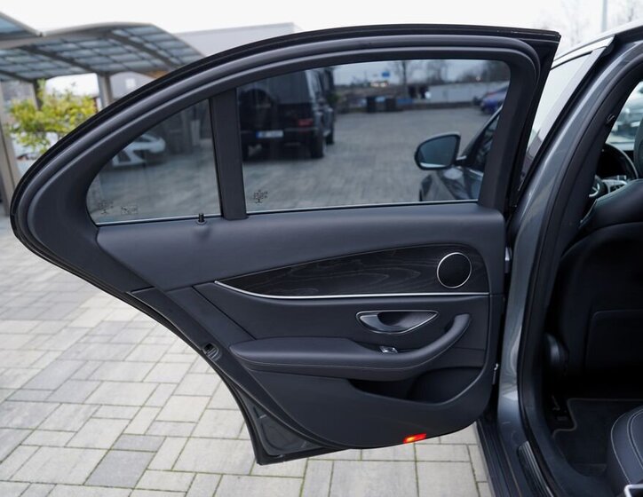 Mercedes-Benz Třídy E Sedan 2,0 l 143 kw