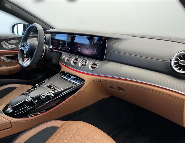 Mercedes-Benz AMG GT 14