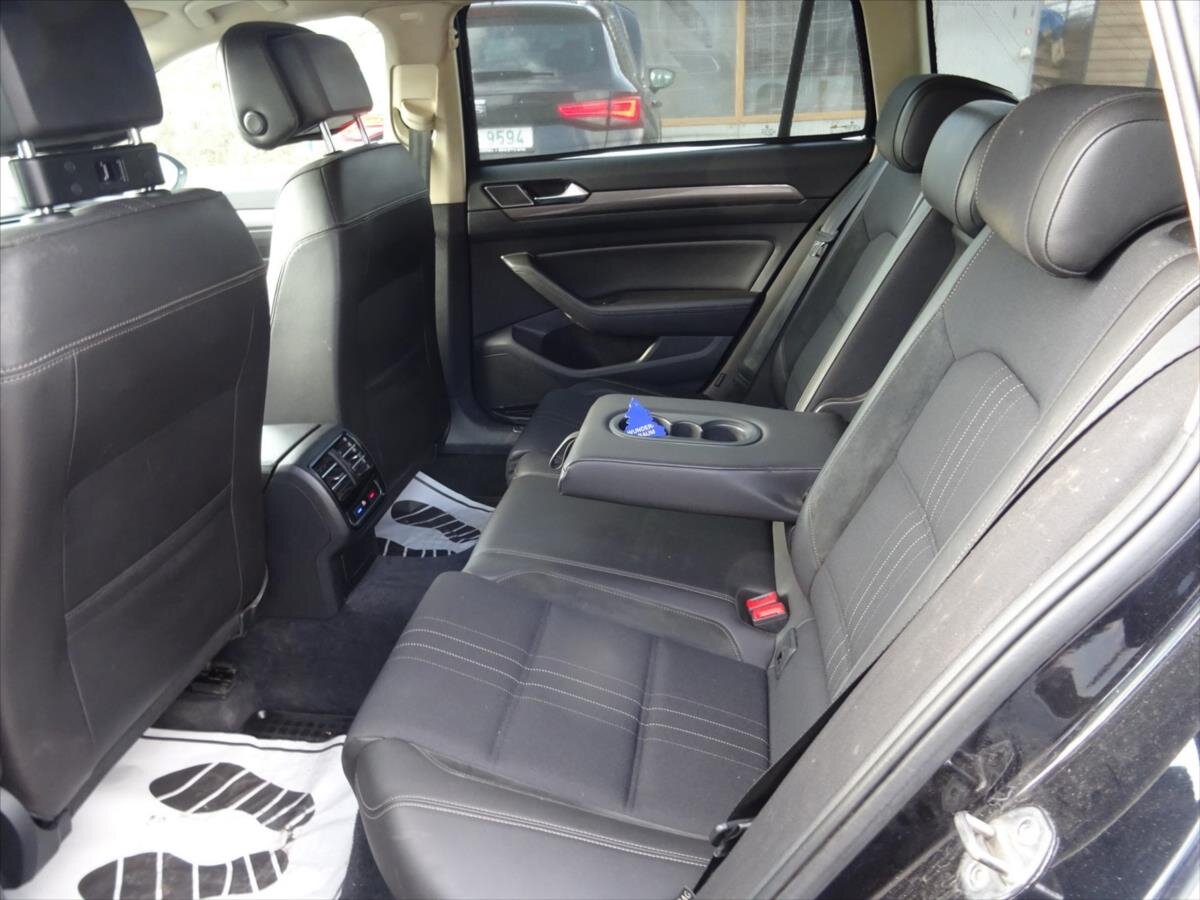 Volkswagen Passat Kombi 2,0 l 140 kw