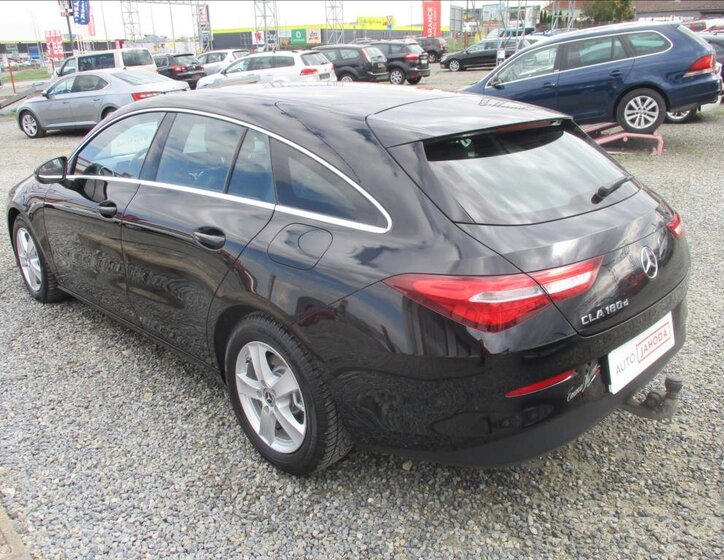 Mercedes-Benz CLA Kombi 1,5 l 85 kw