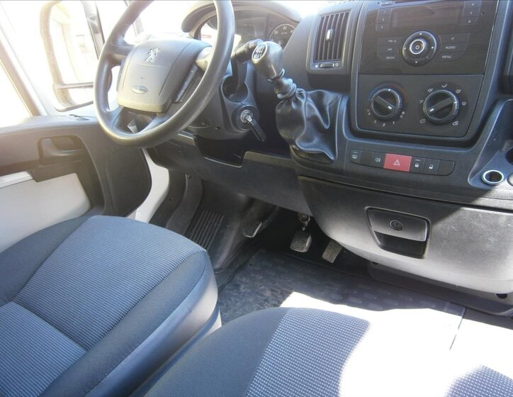 Peugeot Boxer Ostatní 2,2 l 81 kw