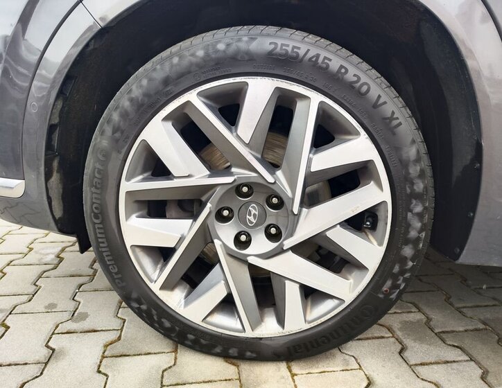 Hyundai Santa Fe SUV 2,2 l 142 kw