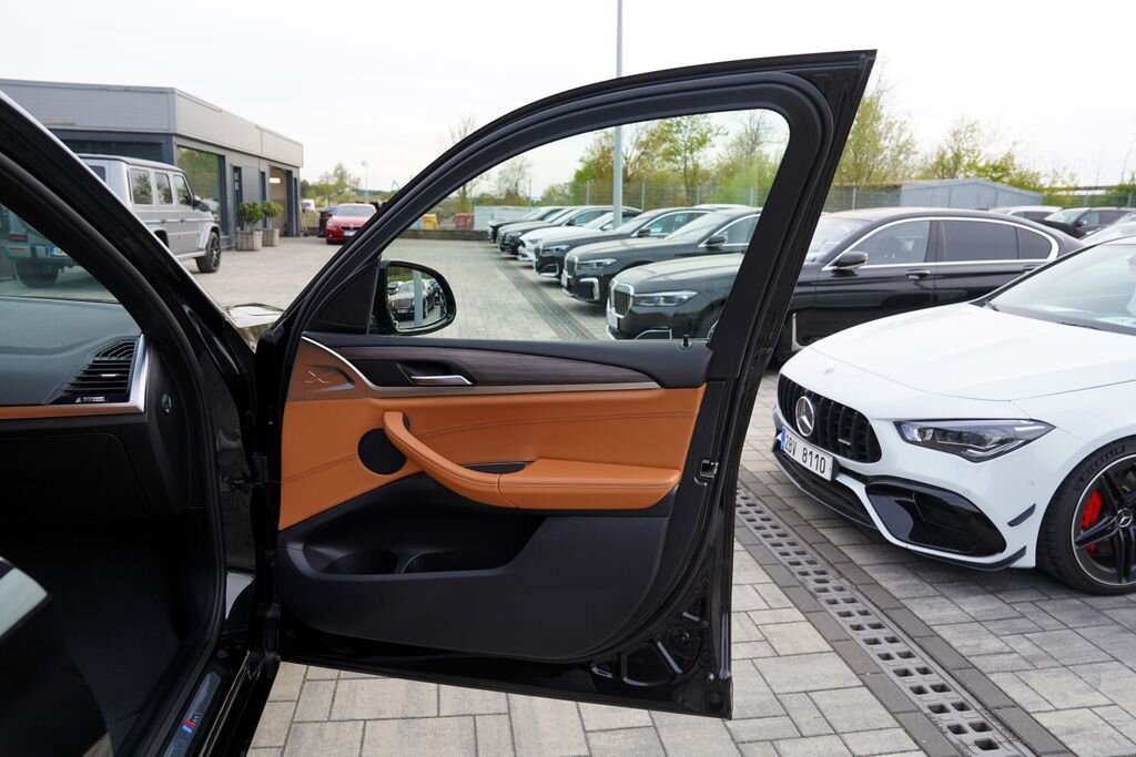 BMW X3 SUV / Terénní 3,0 l 195 kw