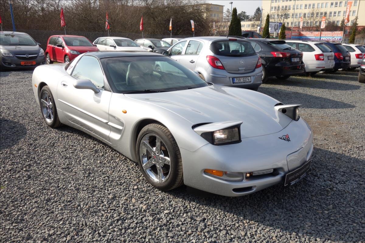 Chevrolet Corvette Kupé 5,7 l 253 kw