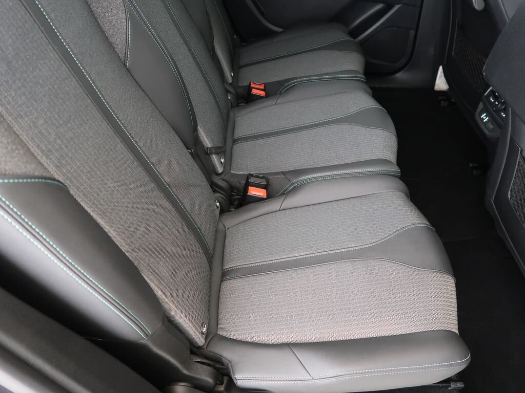 Peugeot 5008 SUV / Terénní 1,5 l 96 kw
