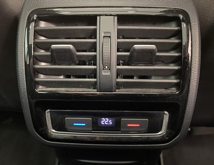 Volkswagen Passat Kombi 2,0 l 206 kw