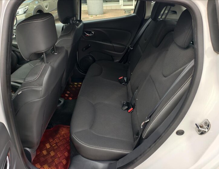 Renault Clio Hatchback 1,1 l 54 kw