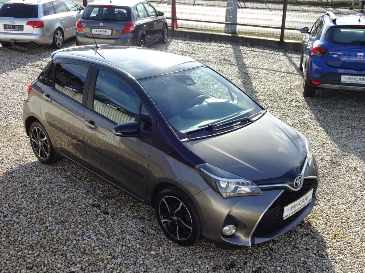 Toyota Yaris Kombi 1,3 l 73 kw