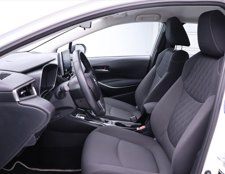 Toyota Corolla Sedan / Limuzína 1,8 l 72 kw