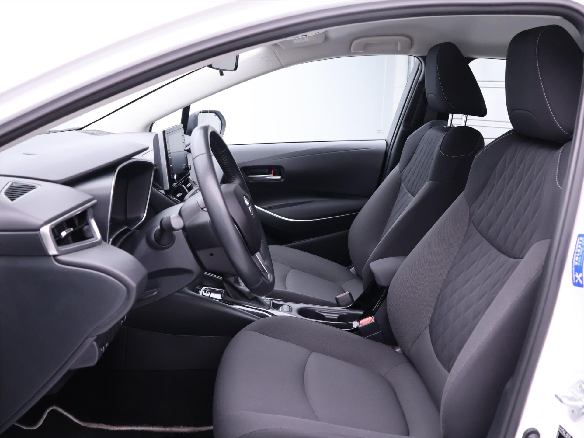 Toyota Corolla Sedan / Limuzína 1,8 l 72 kw