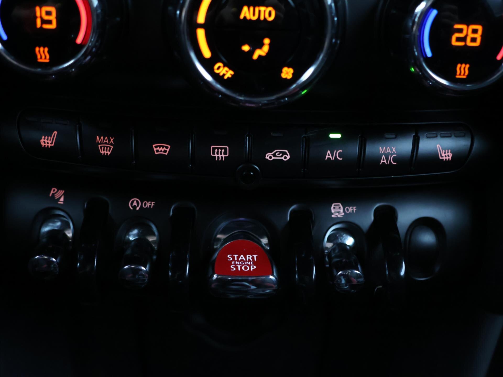 Mini One Hatchback 1,5 l 75 kw