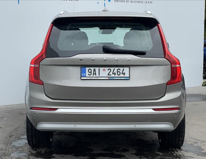 Volvo XC90 22